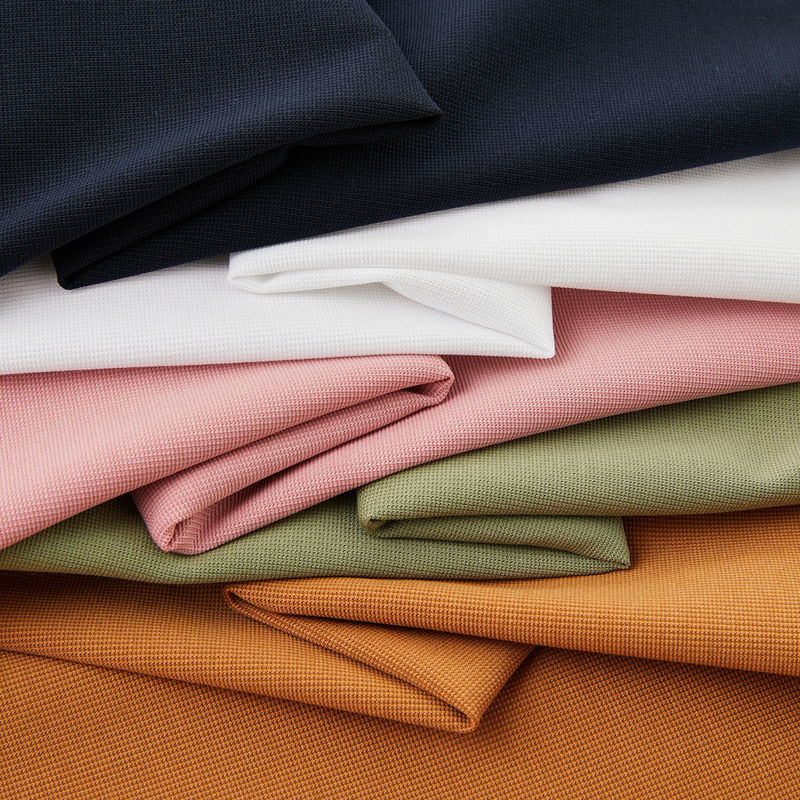 Áo polo golf màu rắn nam với thêu logo tùy chỉnh và vải polyester