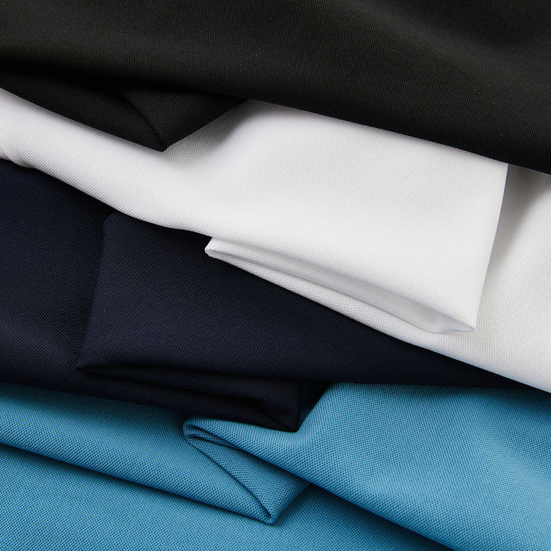 Bảo vệ UV Không may Sublimated Cotton Màu rắn Đồng phục Golf Polo Shirt Đối với nam giới